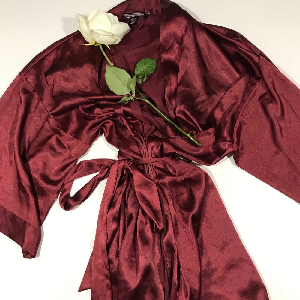 Victoria’s Secret silk/satin robe